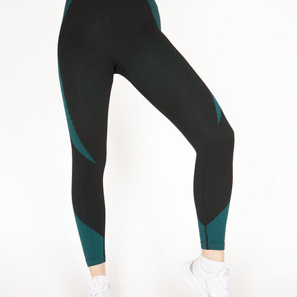 Aligné | Women’s Seamless Leggings – Embrace Your Form – Green
