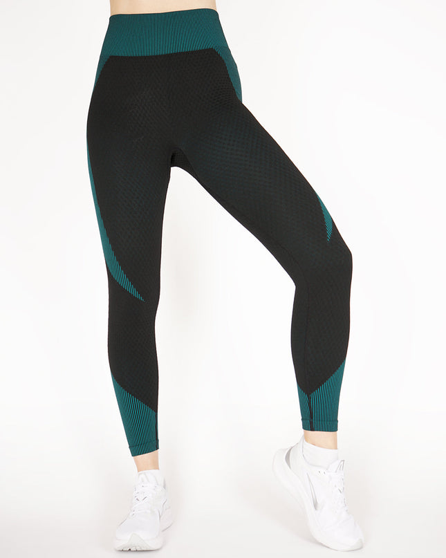 Aligné | Women’s Seamless Leggings – Embrace Your Form – Green