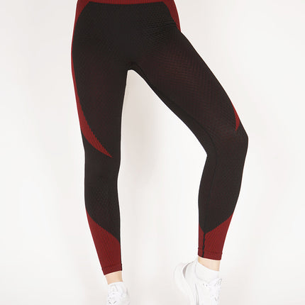 Aligné | Women’s Seamless Leggings – Embrace Your Form – Maroon