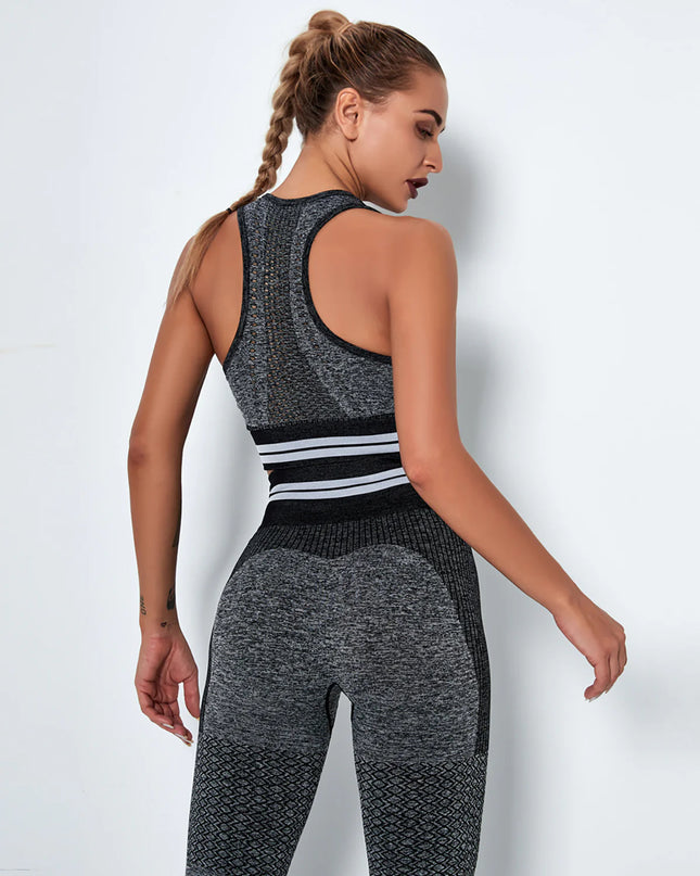 Horizon | Sports Bra for Women with Seamless Design – Space Black