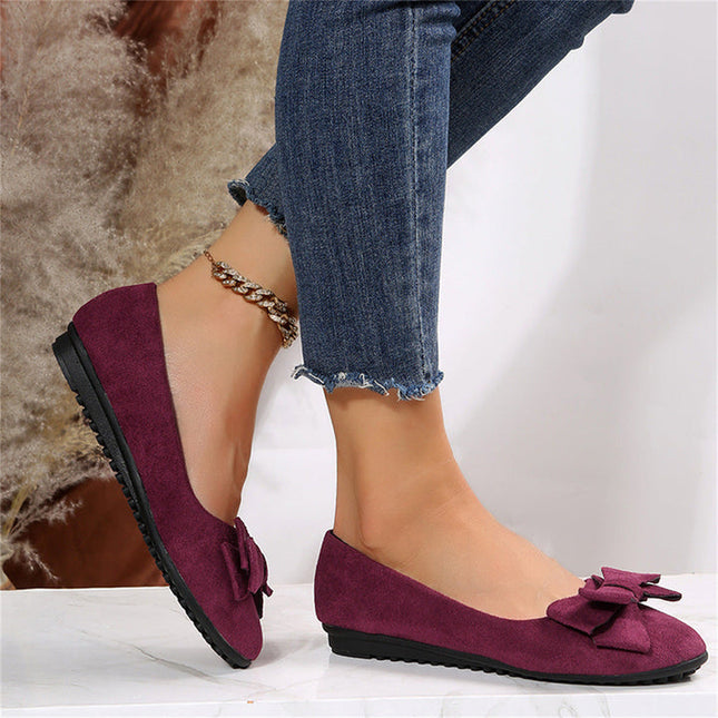 Blossia | Flat Shoes with Ribbon Accent