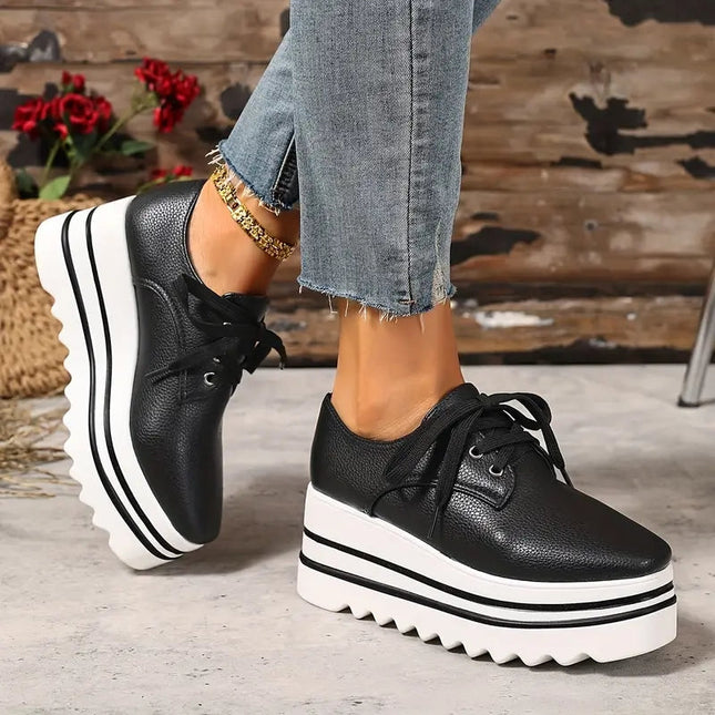 Brekara | High Platform Sneakers – Lace-up Sneakers