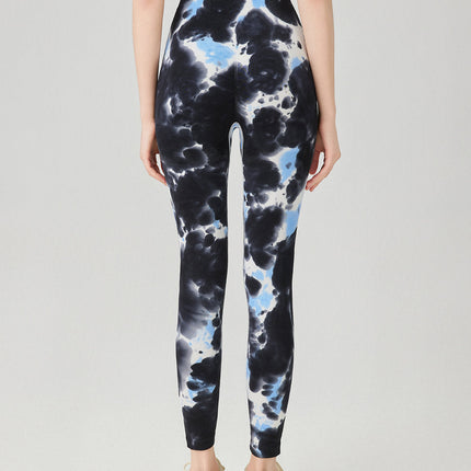 Caelis | Women’s Seamless Scrunch Leggings – Sleek Sculpt Style - Blue Black Abstract
