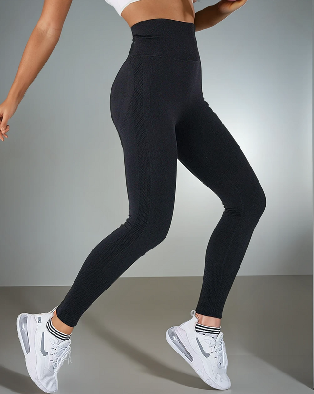 Elira | Women’s Seamless Scrunch Leggings – Sleek Everyday Fit - Black