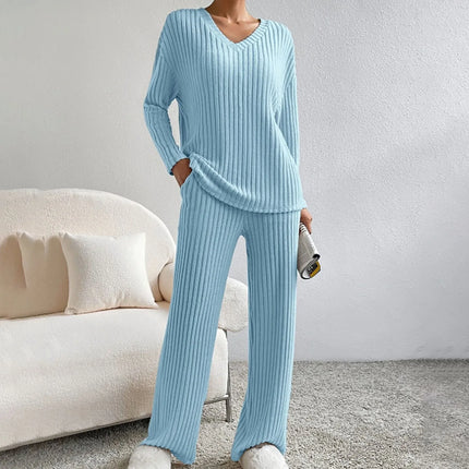 Evangeline | Two-Piece Knit Lounge Set – V-neck Knitwear