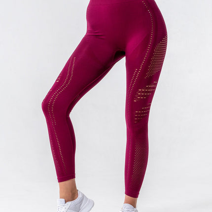 Noire | Women’s Cut-Out Seamless Leggings – Sleek Contour Design – Burgundy