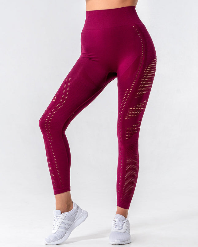 Noire | Women’s Cut-Out Seamless Leggings – Sleek Contour Design – Burgundy
