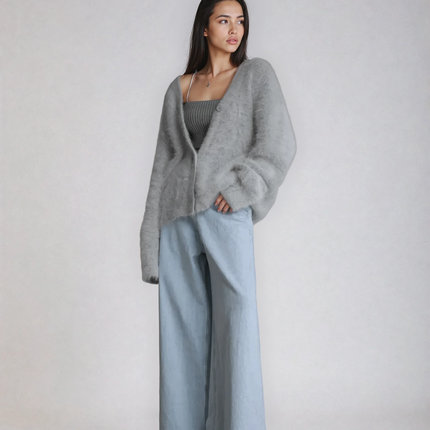 Opulence | V-neck Cardigan – Buttoned Knitwear