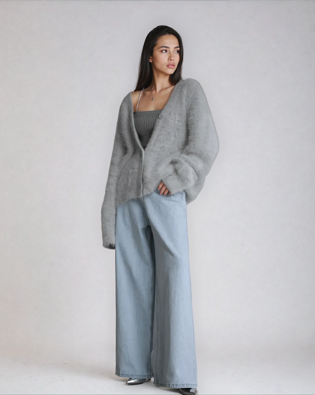 Opulence | V-neck Cardigan – Buttoned Knitwear