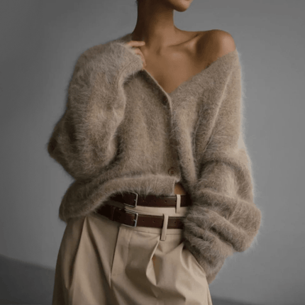 Opulence | V-neck Cardigan – Buttoned Knitwear
