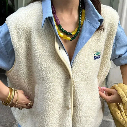 Ovelia | Trendy Vest – Wool Capes