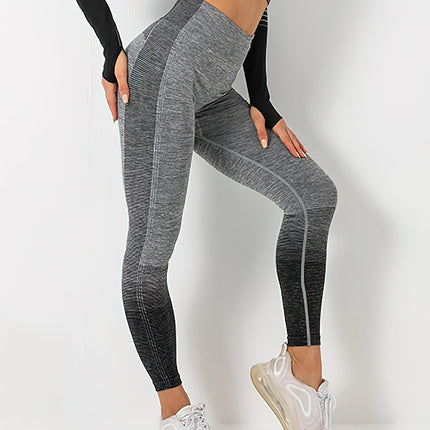 Santara | Women’s Seamless Leggings – Balanced Motion Design - Black