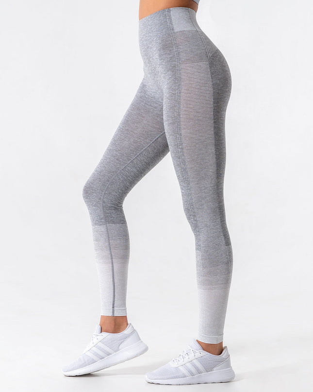 Santara | Women’s Seamless Leggings – Balanced Motion Design - White