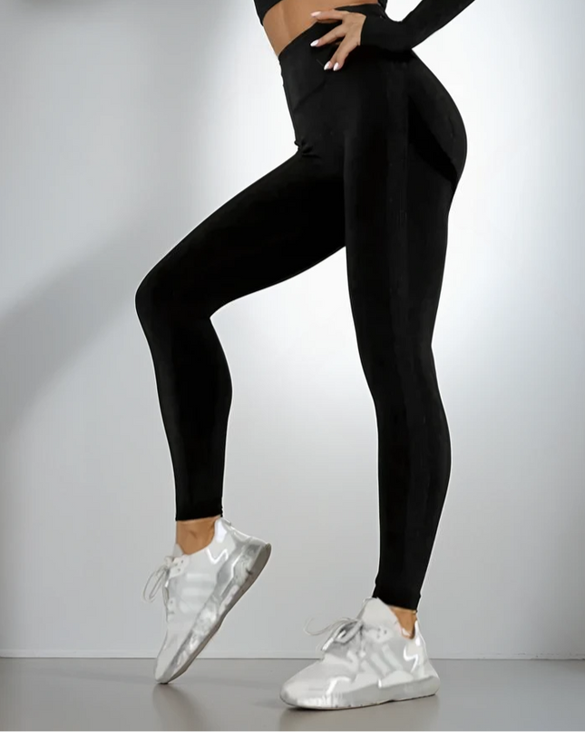 Apex | Seamless Leggings – Classic Power with Sculpting Confidence - Black