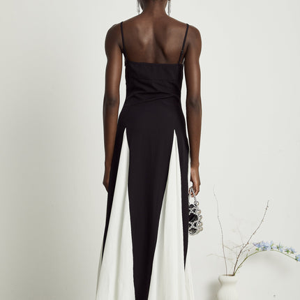 India | Sleeveless Two-Tone Pleated Maxi Dress