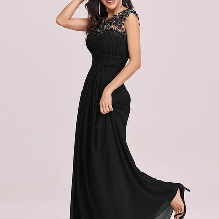 Josephine | Fitted Lace Cap Sleeve Bridesmaid Dress