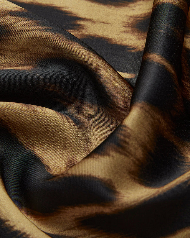 Kira | Slim Fit Leopard Print Maxi Skirt