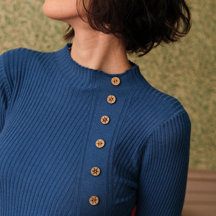 Ruby | Slim Fit Mock Neck Ribbed Knit Top