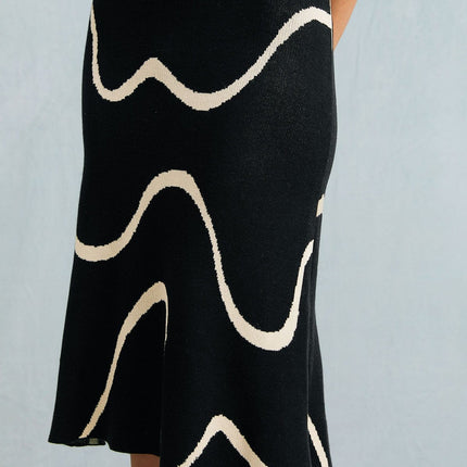 Sonia | Bodycon Sleeveless Wedding Guest Midi Dress