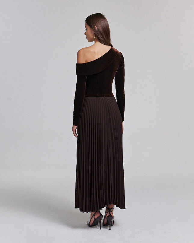Viola | Off Shoulder Fitted Velvet Wedding Guest Maxi Dress